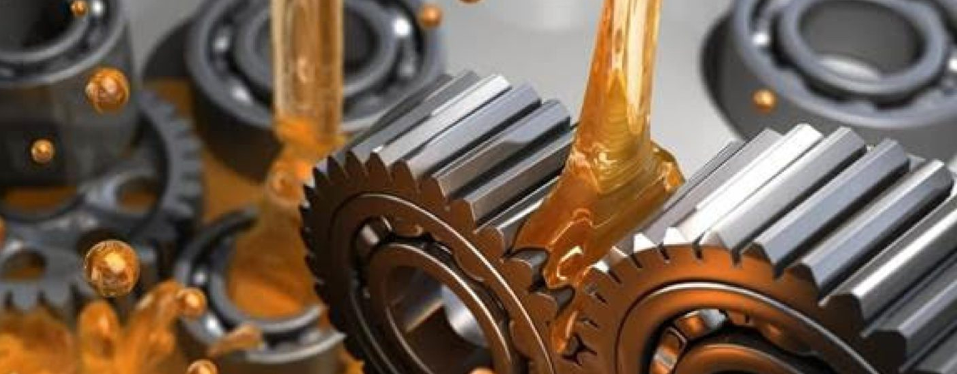 Read more about the article Choosing the Best Oil and Lubricant for Your Air Compressor: A Complete Guide